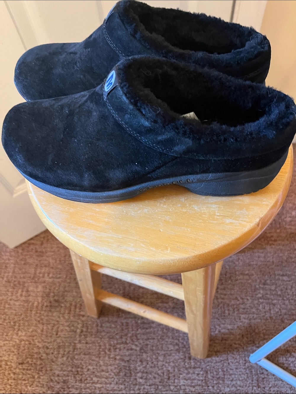 Merrell Black Kids Fleece-Lined Slip-Ons - Picture 4 of 5